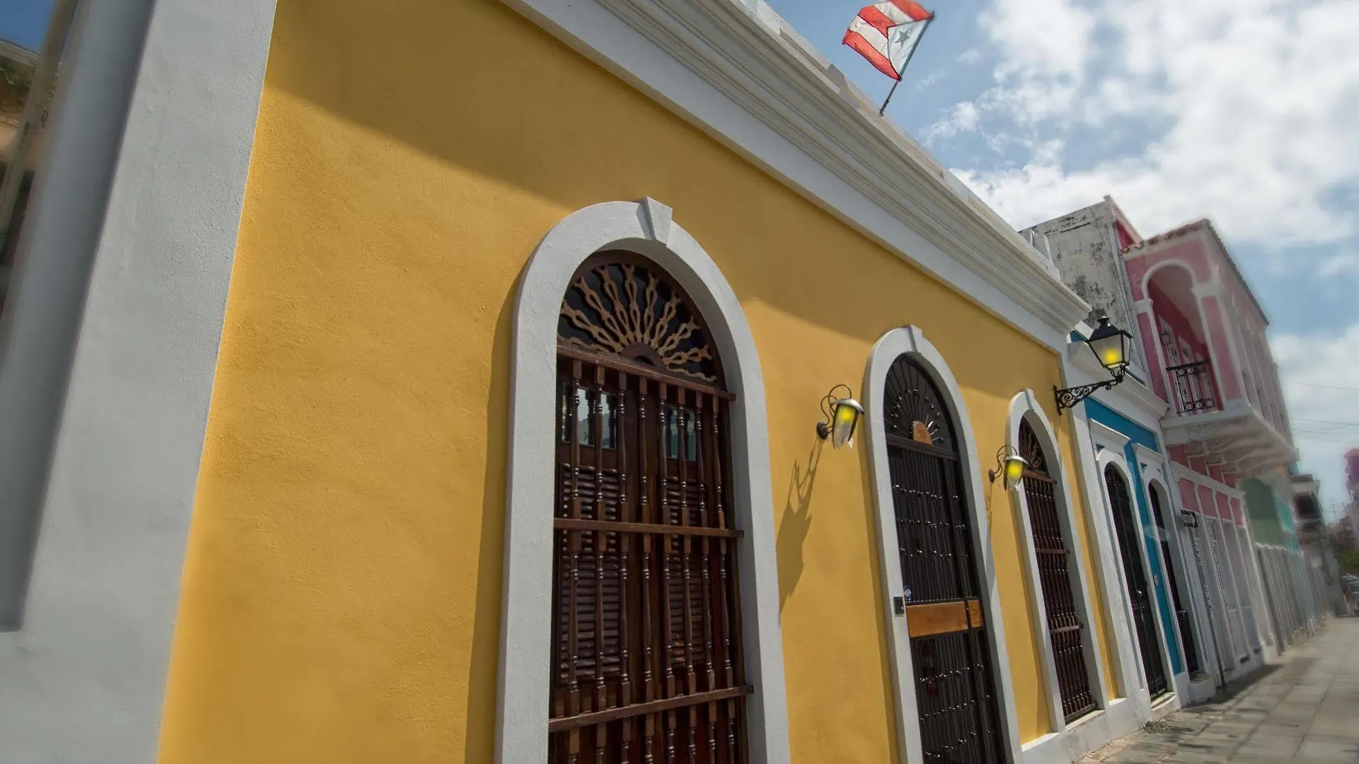 Casa Sol Bed And Breakfast contacts